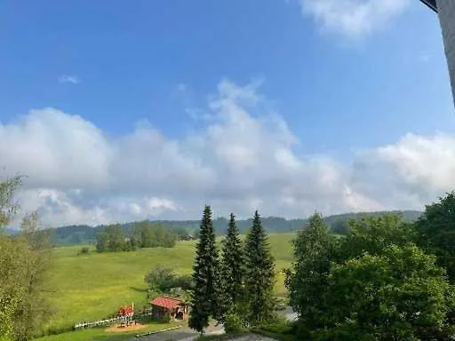 Mit Swimmingpool Und Aussicht 15 *